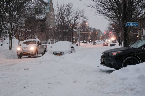 Thanksgiving Travel Plans May Face Rain and Snow Problems